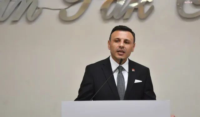 Özgür Çelik: Dikiş tutmuyor, tutmayacak; kendileri de biliyorlar