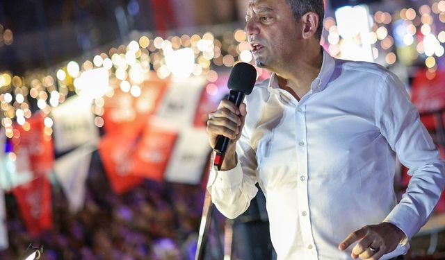 CHP Genel Başkanı Özgür Özel, Tekirdağ'daki "Millet İradesine Sahip Çıkıyor Mitinginde" konuştu