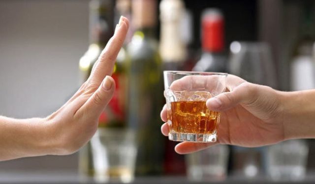 Çarpıcı araştırma ortaya koydu: Alkol sandığınızdan çok daha fazla kanser yapıyor