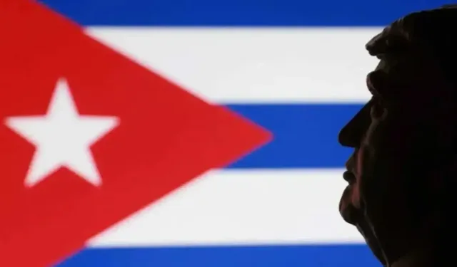 ABD, Küba'ya yönelik yaptırımları genişletti