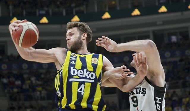 Fenerbahçe Beşiktaş'ı farklı geçti: Final serisinde durum 1-1