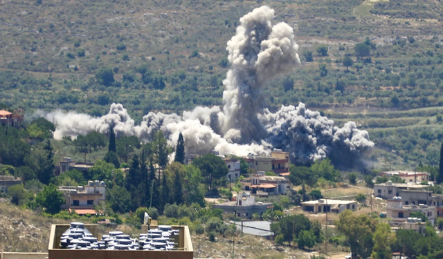 İsrail'in vurduğu Lübnan'da can kaybı 3 bin 711'e yükseldi