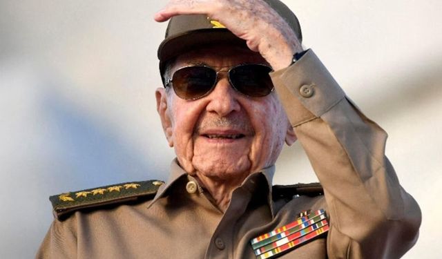 Küba, Raul Castro'nun 95'inci yaşını kutluyor