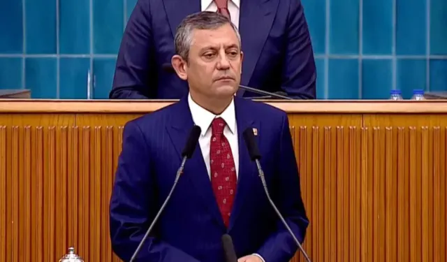 Özgür Özel, CHP Grup Toplantısı'nda açıklamalarda bulunuyor!