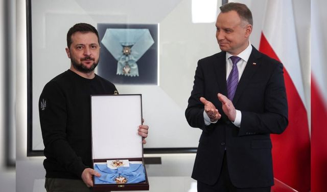 Polonya'nın en yüksek devlet nişanı, Zelenskiy'den geri alındı!
