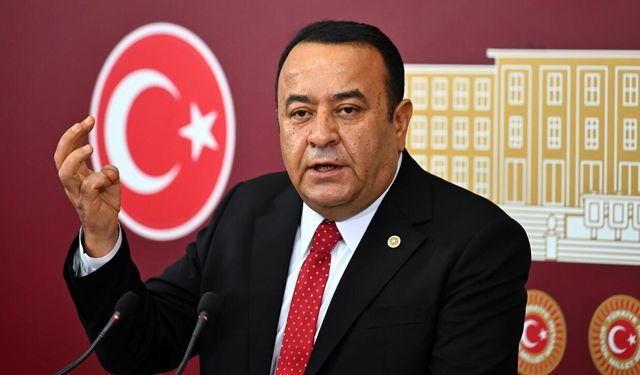 Ankara Milletvekili Adnan Beker CHP'den istifa etti