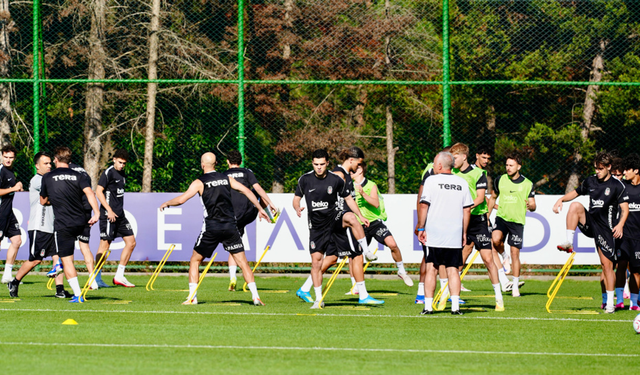 Beşiktaş'ın kamp kadrosu belli oldu