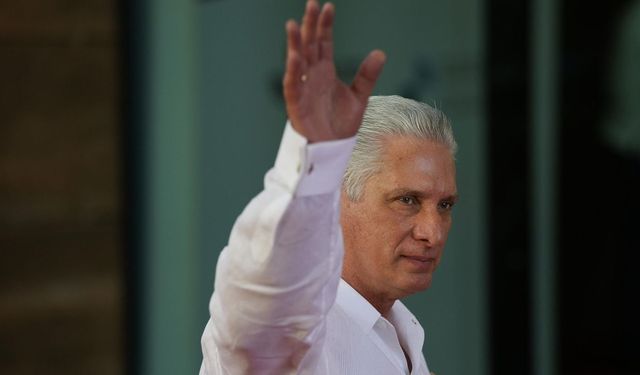 Díaz-Canel: Küba, soğukkanlılıkla planlanmış bir soykırımın kurbanı