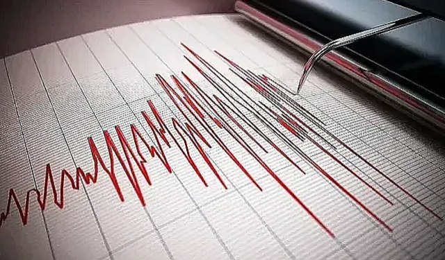 İstanbul'da peş peşe deprem: Adalar'da 3,2 büyüklüğünde sarsıntı