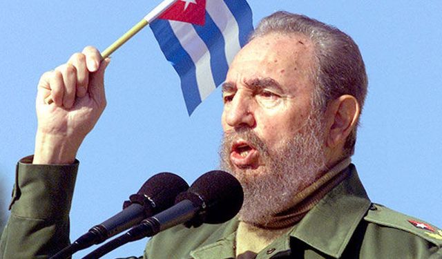 Küba'da Fidel Castro'nun doğumunun 100. yılı kutlanıyor