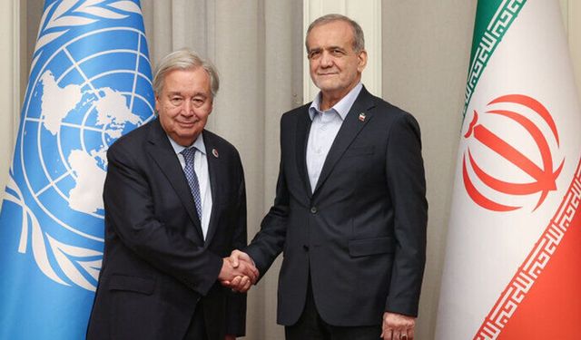 BM ile İran arasında temas: Guterres ve Pezeşkiyan SİÖ Zirvesi'nde buluştu!