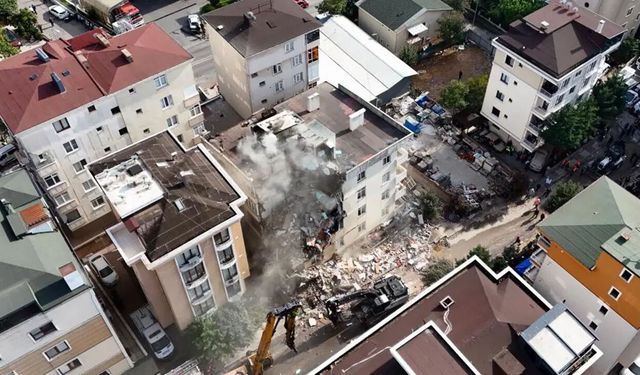 Maltepe'de bina çöktü: 5 ölü, mimar ve şantiye şefi gözaltında