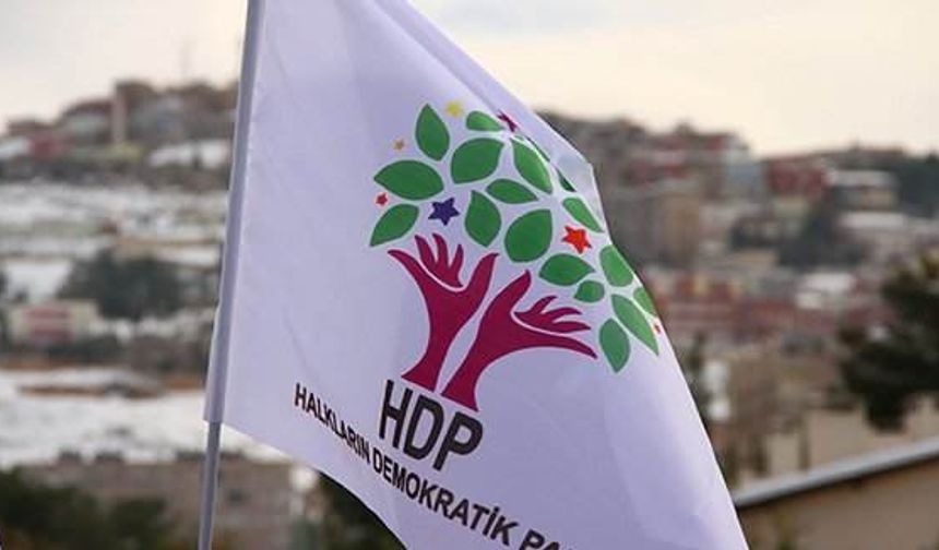 Ülkücüler Aydın'da HDP binasına saldırdı