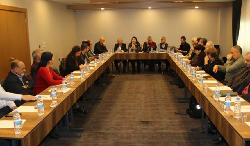 Yazarlar Kürt dili için bir araya geldi