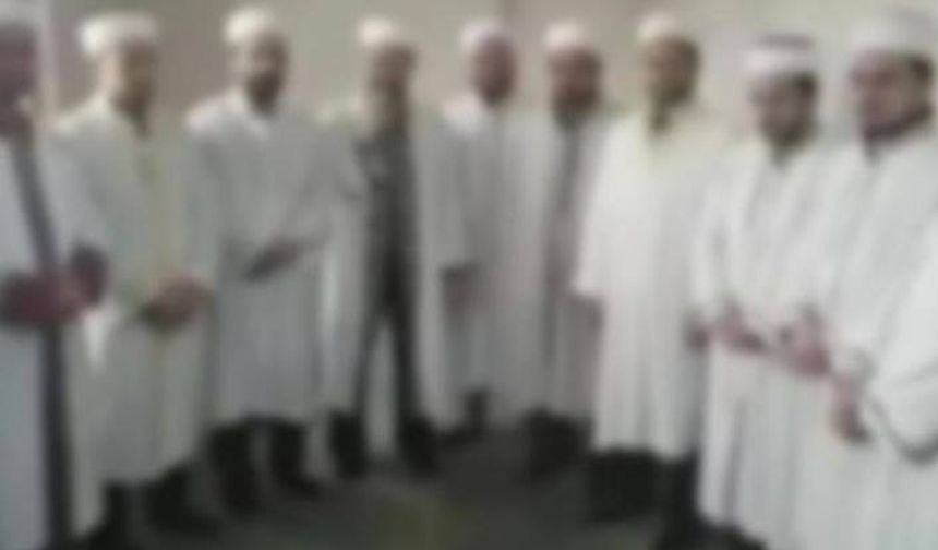 Diyanet Vakfına bağış toplamayan imamların fişlendiği iddia edildi