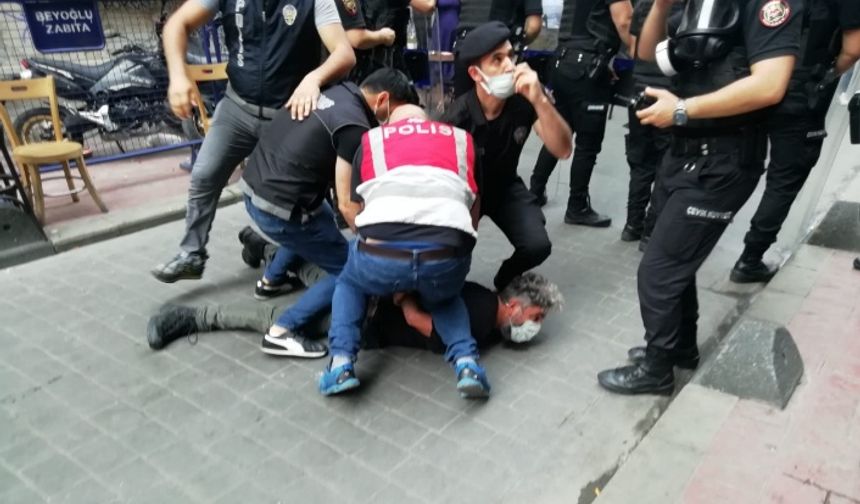 Polis, Onur Haftası Yürüyüşü'ne saldırdı: Gözaltılar var