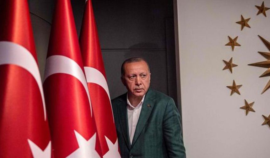Financial Times'tan Türkiye için 'hiperenflasyon' uyarısı