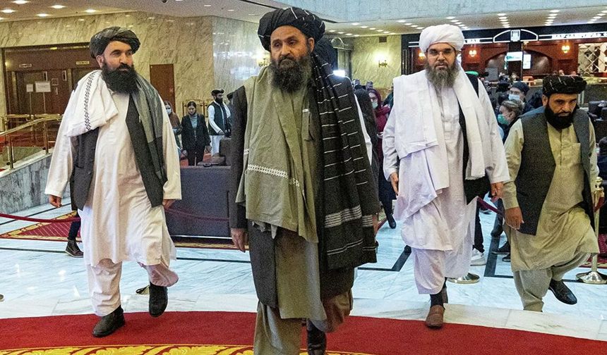 "Taliban heyetindeki 31 kişiden 18'i terör listesinde"