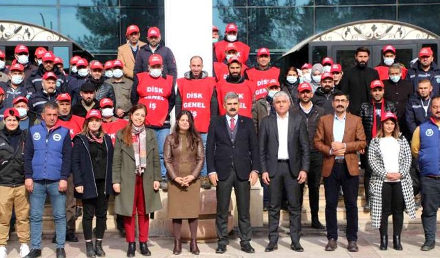 HDP’li Silopi Belediyesi’nden işçilere yüzde 100'e yakın zam