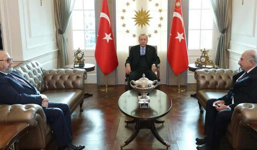 Erdoğan, Peker'in 'rüşvet' iddialarıyla gündeme gelen Bedros Şirinoğlu'yla görüştü