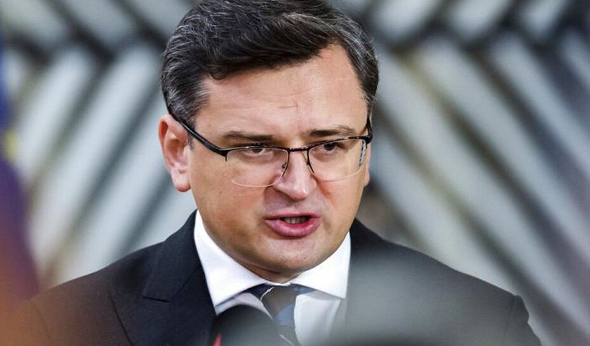 Ukrayna Dışişleri Bakanı: Almanya, bize silah göndermeyi reddederek Putin'i cesaretlendiriyor