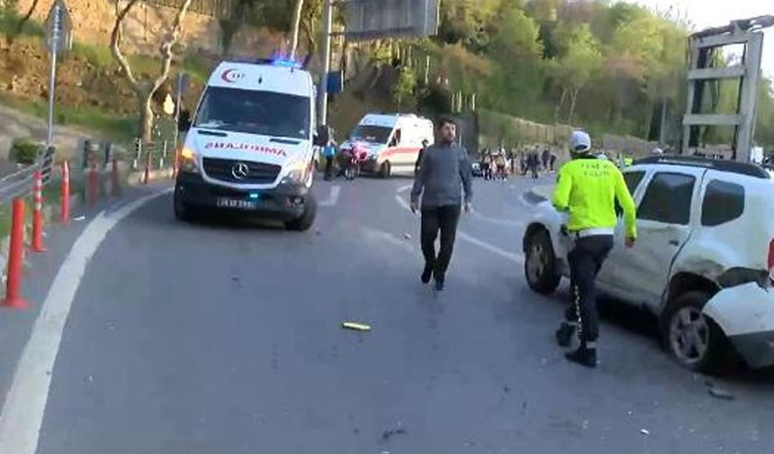 İstanbul'da İETT otobüsü 15 araca çarptı