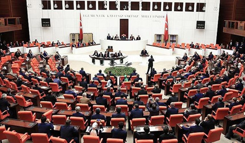 Mithat Sancar’ın da dahil olduğu HDP’li 10 milletvekiline ait 12 fezleke Meclis’te