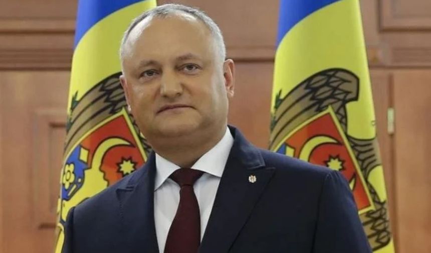Eski Moldova Cumhurbaşkanı yolsuzluktan gözaltına alındı
