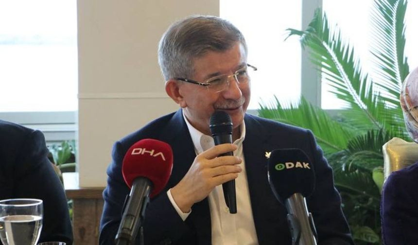 Davutoğlu: Yolsuzluk iddiası için araştırma komisyonu kurulmalı