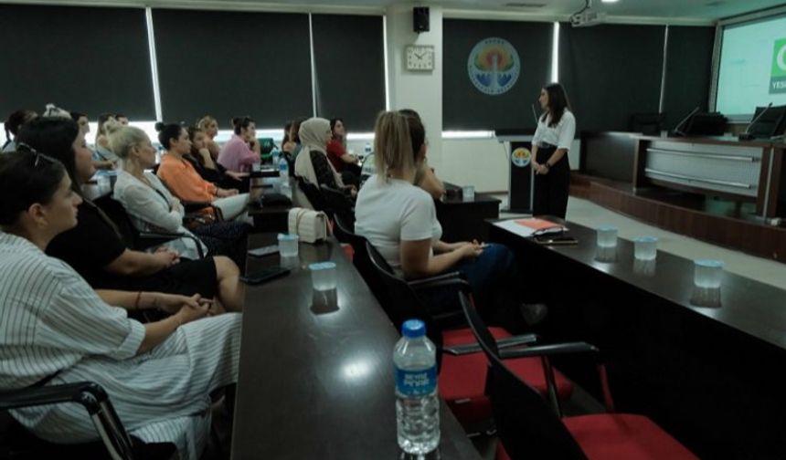 Adana'da teknoloji bağımlılığı için seminer