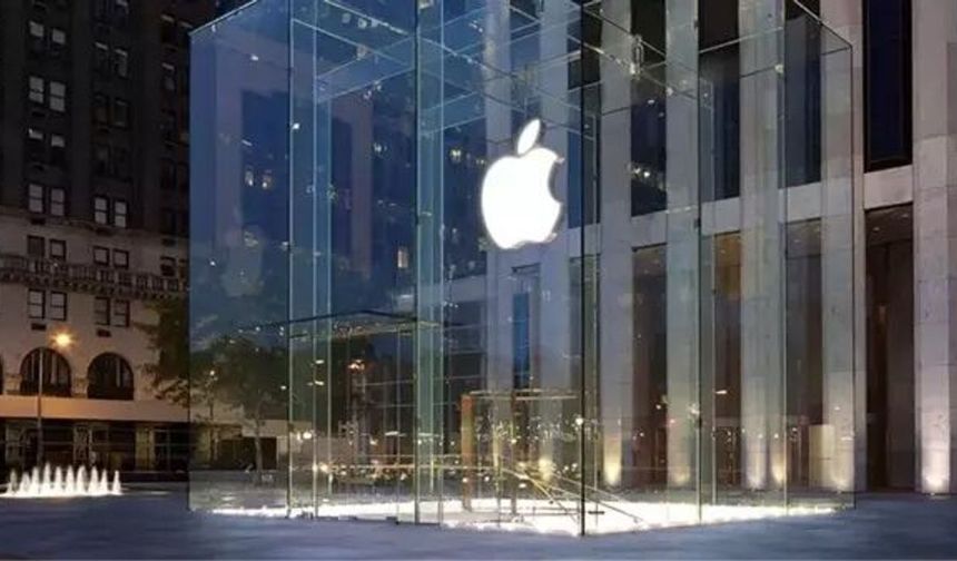 Apple'da yönetim değişimi: Tim Cook görevi devrediyor