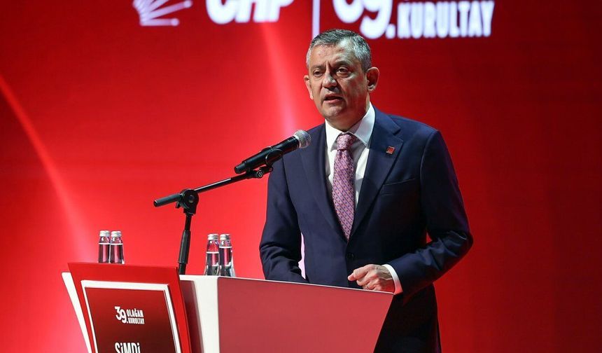 Özgür Özel CHP'den istifa etti