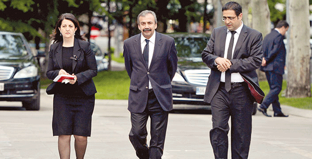 HDP heyeti: Öcalan ile görüştük, müzakere konusunda bir engel yok