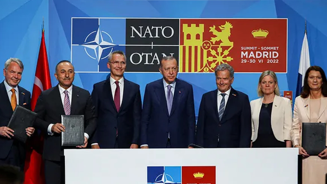 Türkiye, Finlandiya ve İsveç'in NATO üyeliklerini destekleyecek