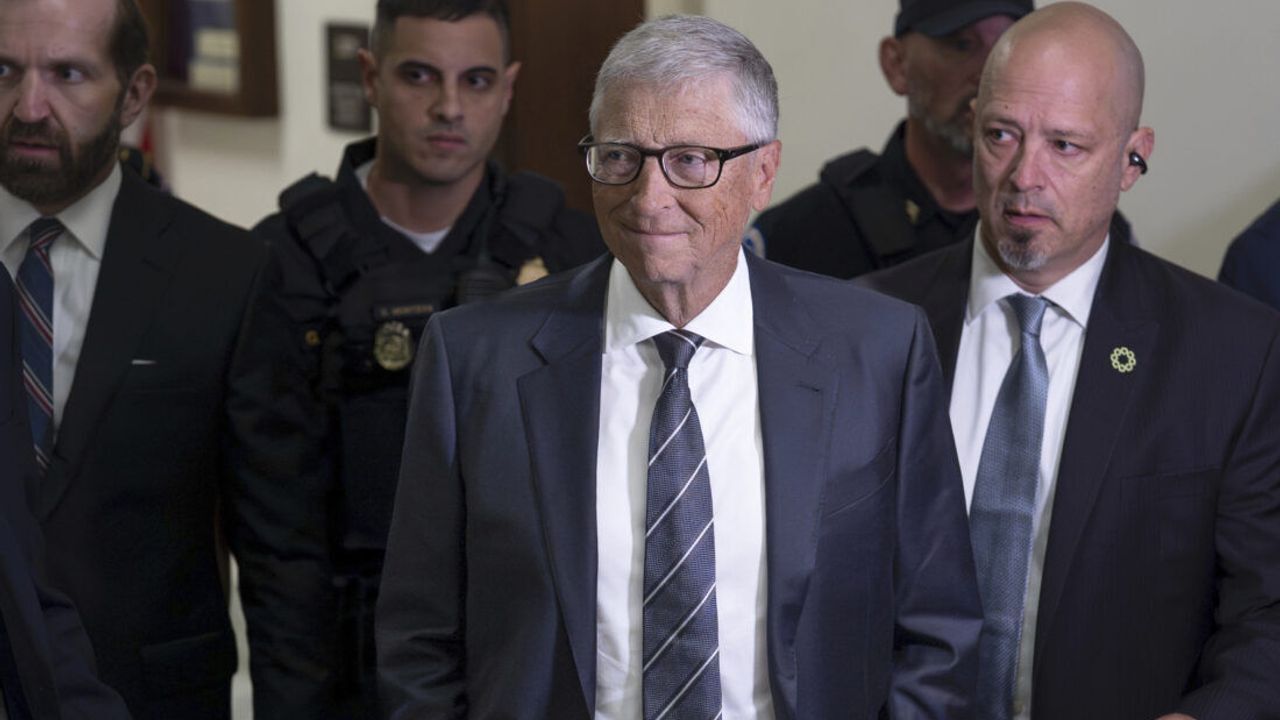 Bill Gates'ten Epstein itirafı! Bana şantaj yapmaya çalıştı