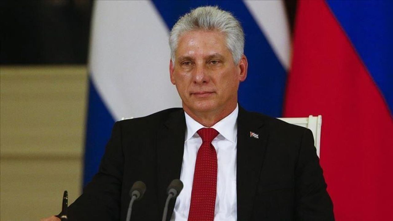 Díaz-Canel: Küba'ya yönelik yaptırımlar soykırıma dönüşüyor