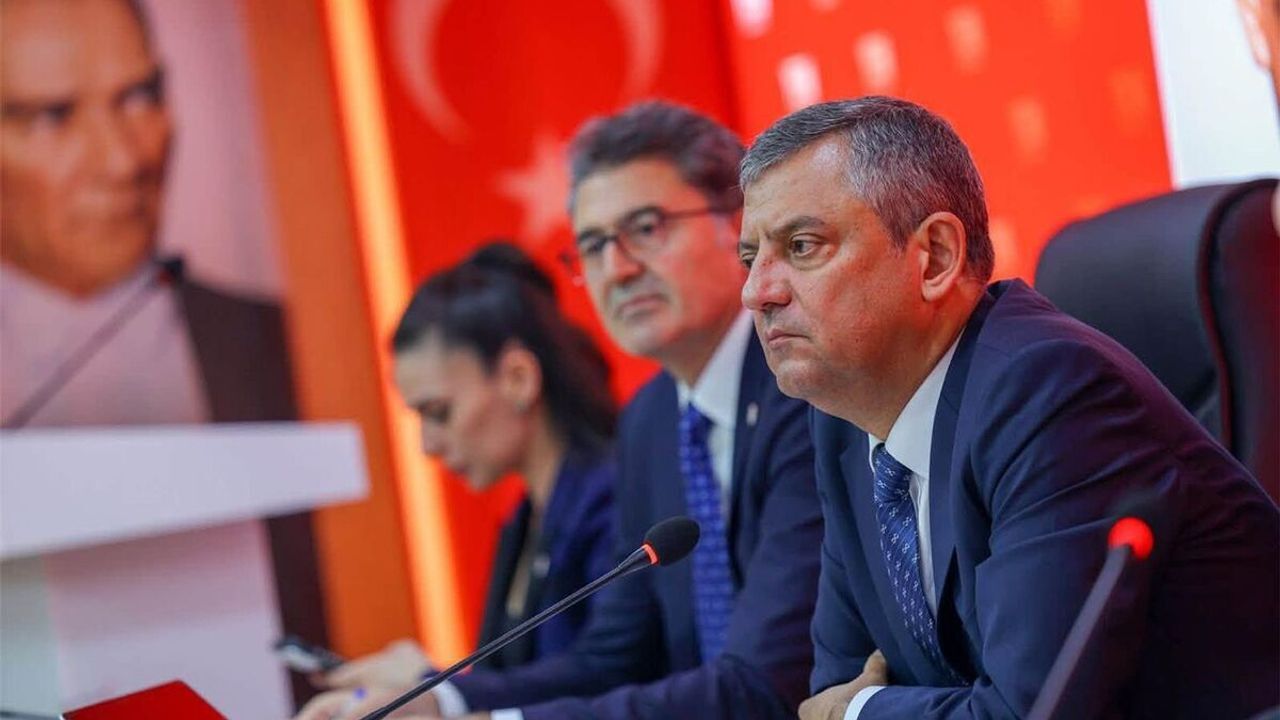 Özel'den Demirtaş açıklaması: Evine kavuşmasını konuşmalıyız